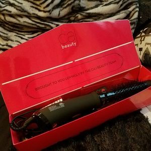 Caj Beauty Volumizing Dryer Brush